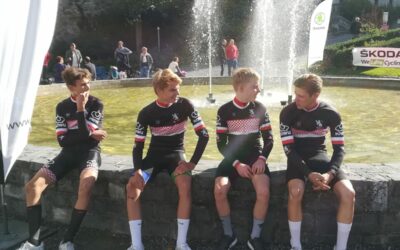 Junioren met een goed gevoel het seizoen uit