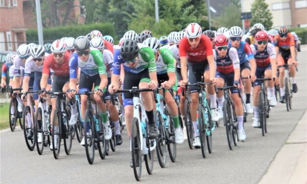 Een weekendje koersen in België voor het Elite/belofte team van WWV