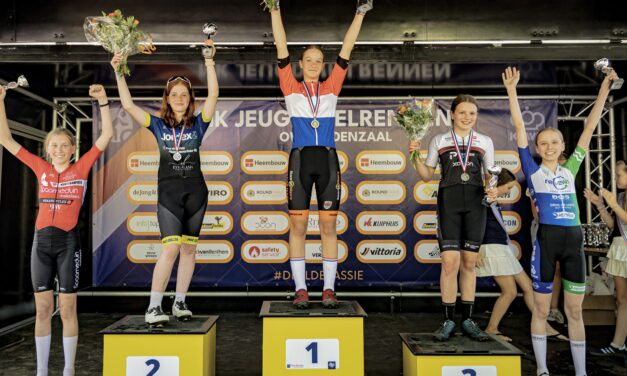 Podiumplaats voor Eva Slee bij NK Wielrennen Jeugd in Oldenzaal – categorie 5