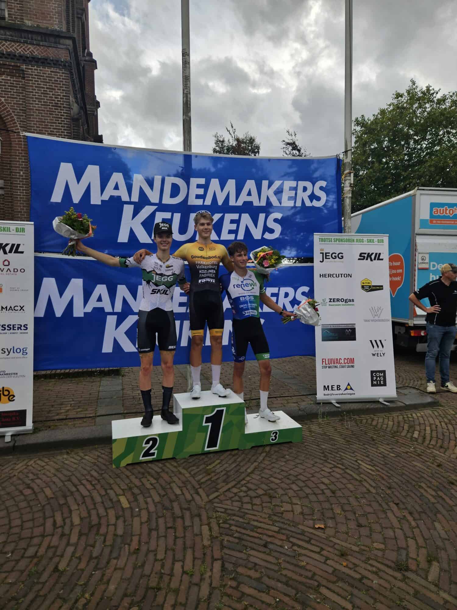 Kaj Roeling 3e in Omloop van Hil en Moer (topcompetitie junioren)